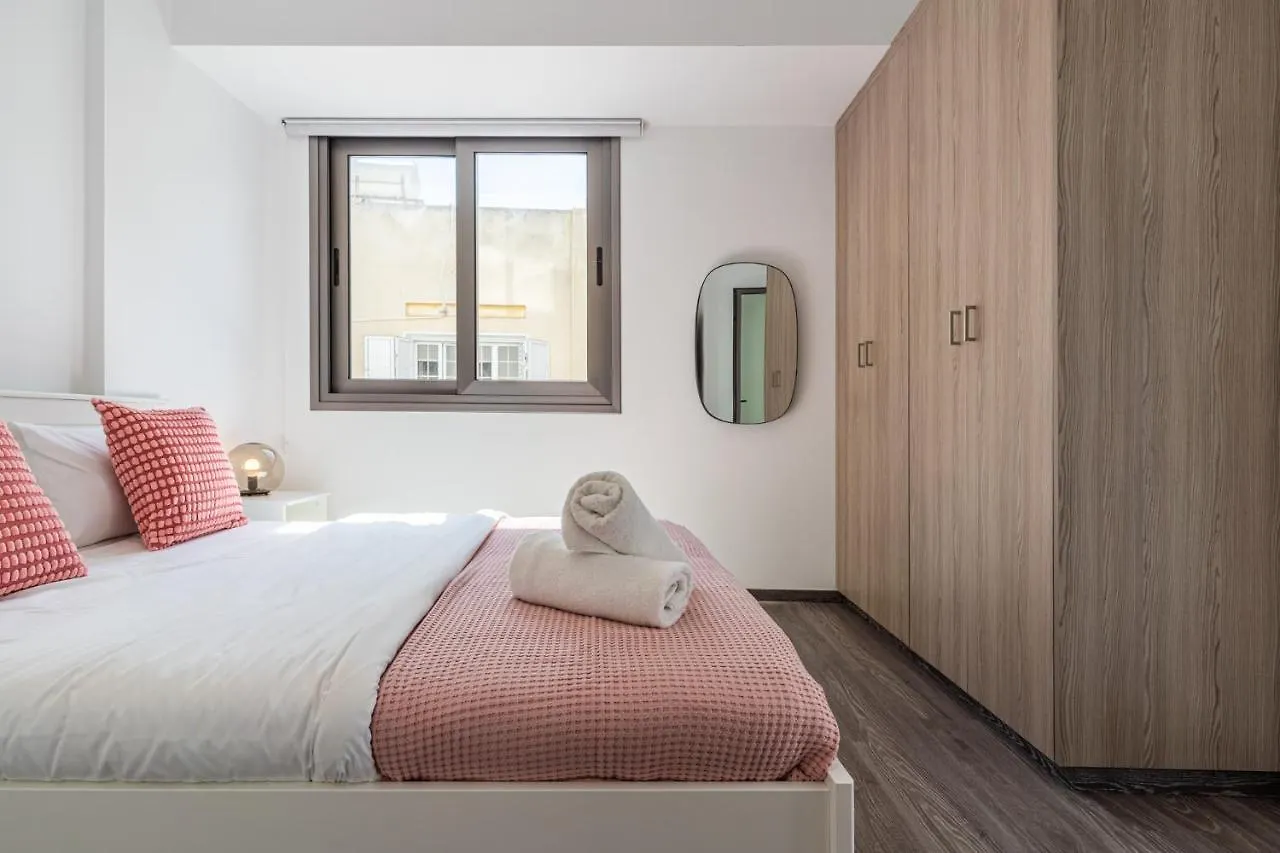 Crystal 2-Bedroom Apartment In Larnaca Kypr